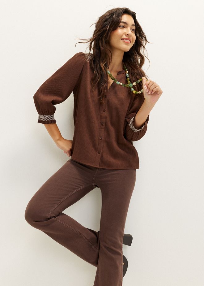 Blouse met geborduurde structuur